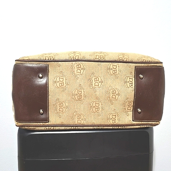 VINTAGE Dooney & Bourke Beige and Dark Brown Tote Large Capacity - Picture 14 of 17